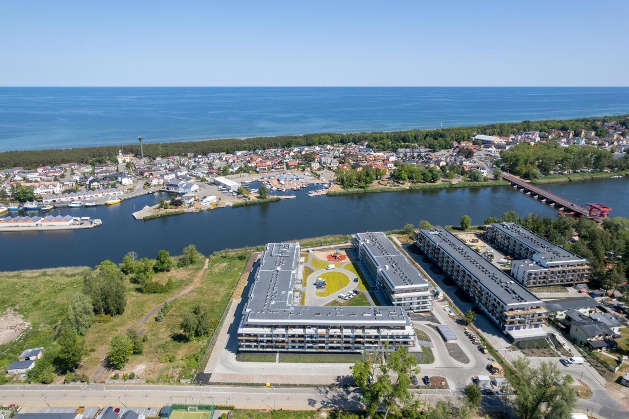 Lux Wellness Resort Apartments By The River By Renters Prestige Dziwnow Exterior photo