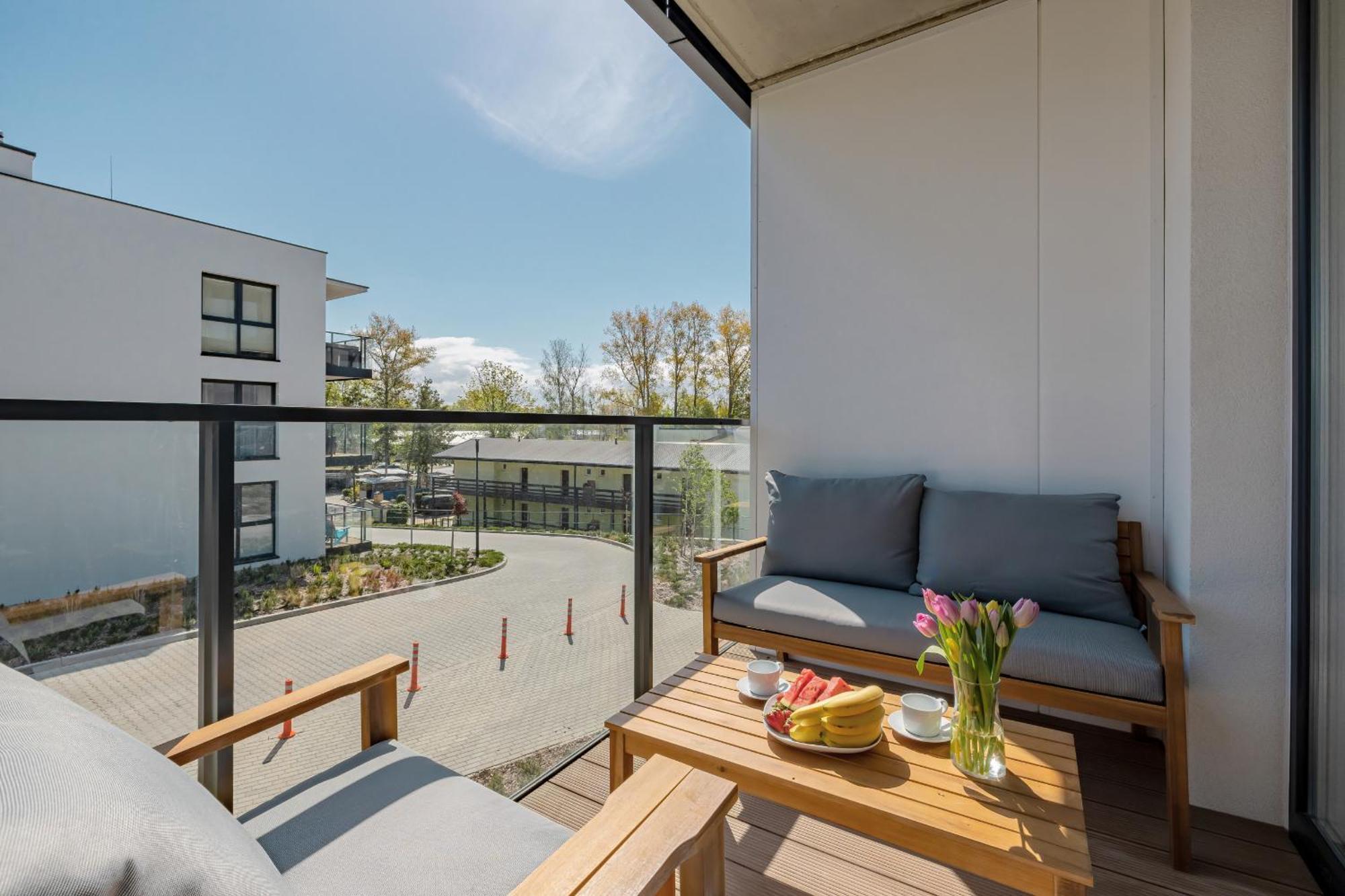 Lux Wellness Resort Apartments By The River By Renters Prestige Dziwnow Exterior photo